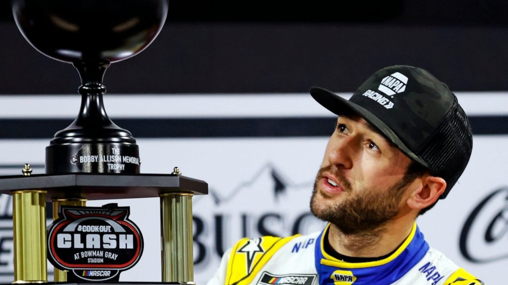 Chase Elliott praises Bowman Gray Stadium Clash over LA Coliseum