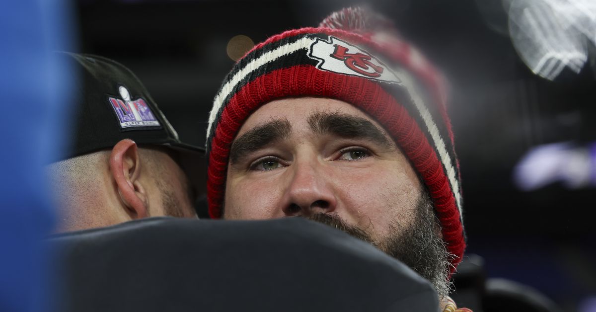 NFC East news: Quarterback central focus for Giants, Commanders; Kelce still ponders official decision