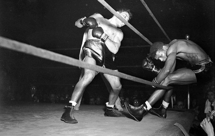 Feb. 5, 1943: Robinson vs LaMotta II Feb. 5, 1943: Robinson vs LaMotta II