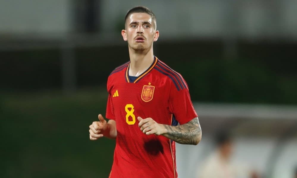 Man Utd plot raid to sign £67m star as Amorim looks to rebuild – report
