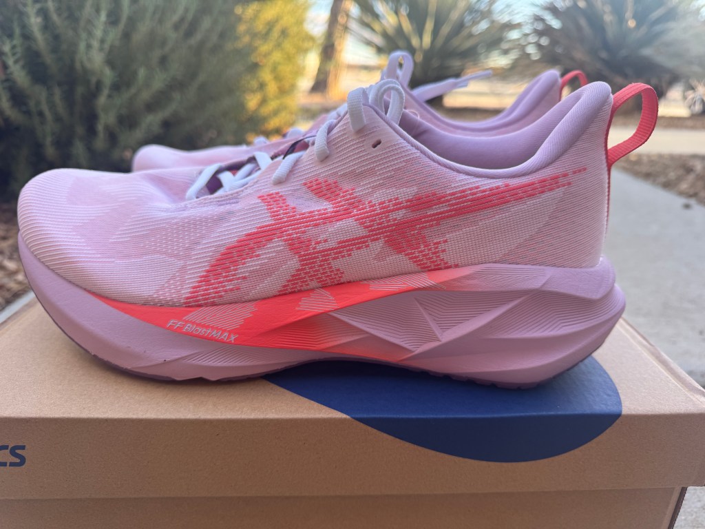 ASICS Novablast 5 Review