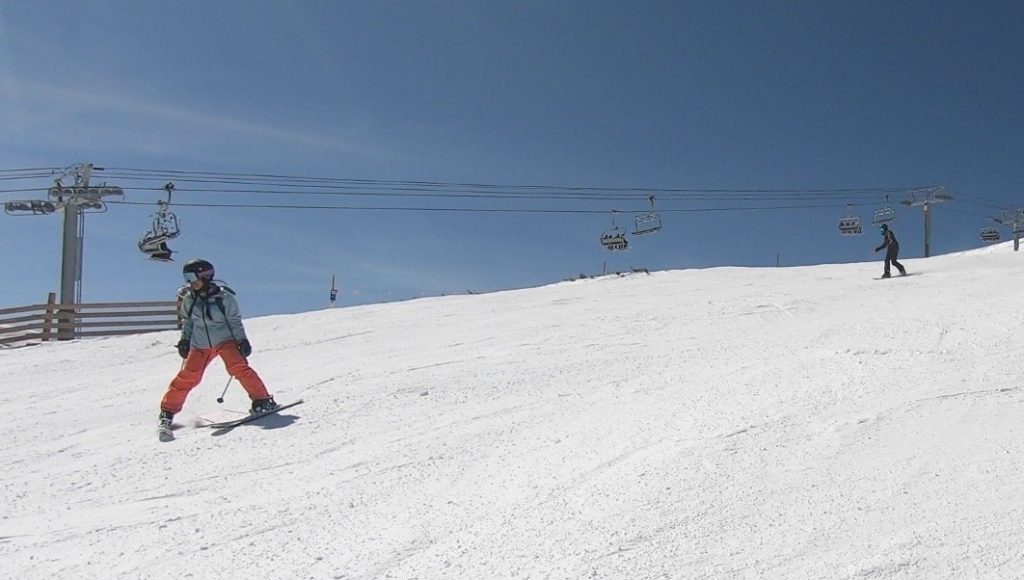 How to Ski: 7 Must-Know Tips for Beginners How to Ski: 7 Must-Know Tips for Beginners