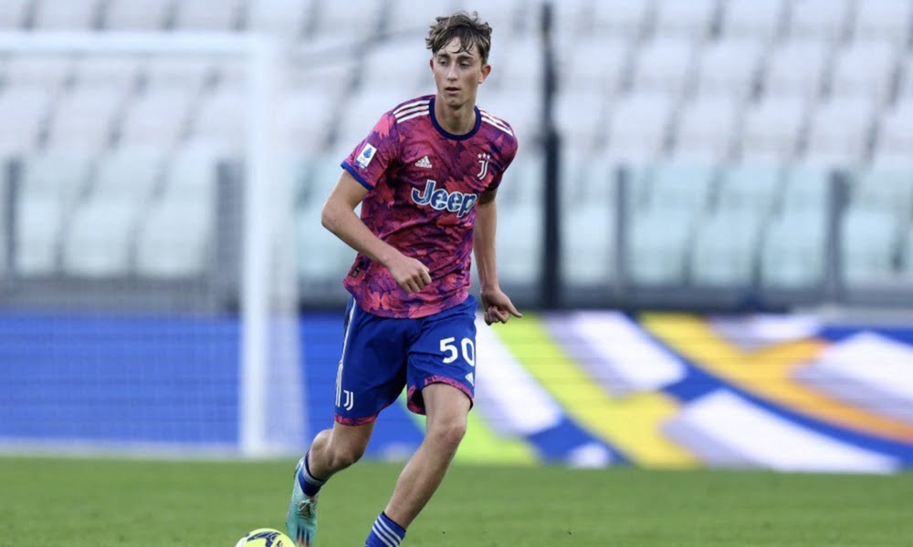 Man Utd now want to sign £50m Spanish wonderkid after Lisandro Martinez injury blow – report