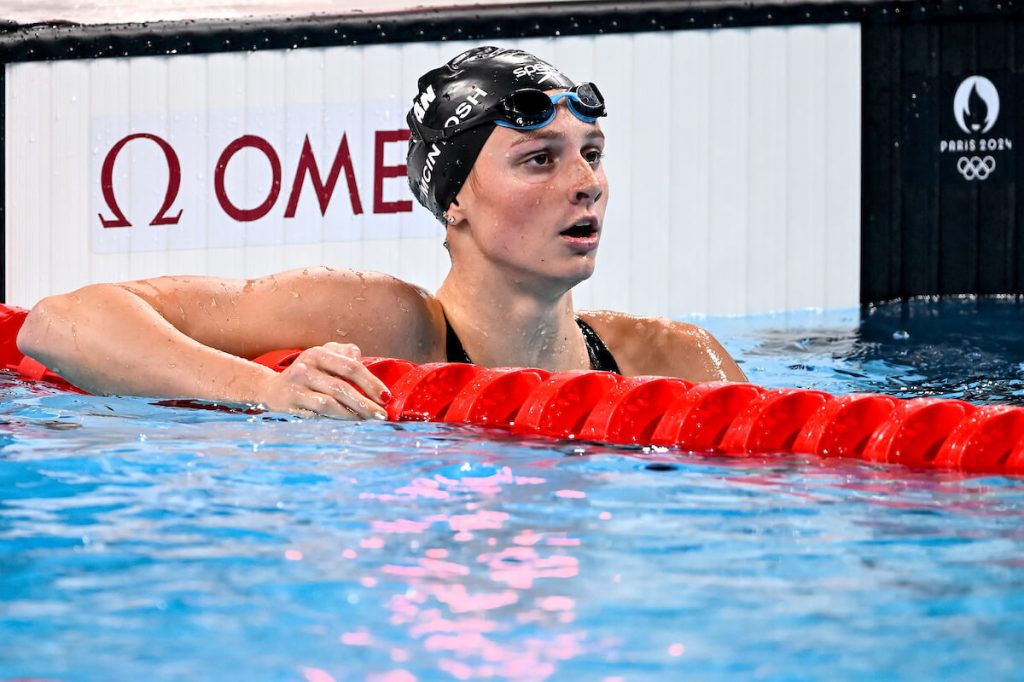 Summer McIntosh Sizzles in 800 Freestyle at Southern Zone Sectionals; Posts All-Time Top-10 Performance