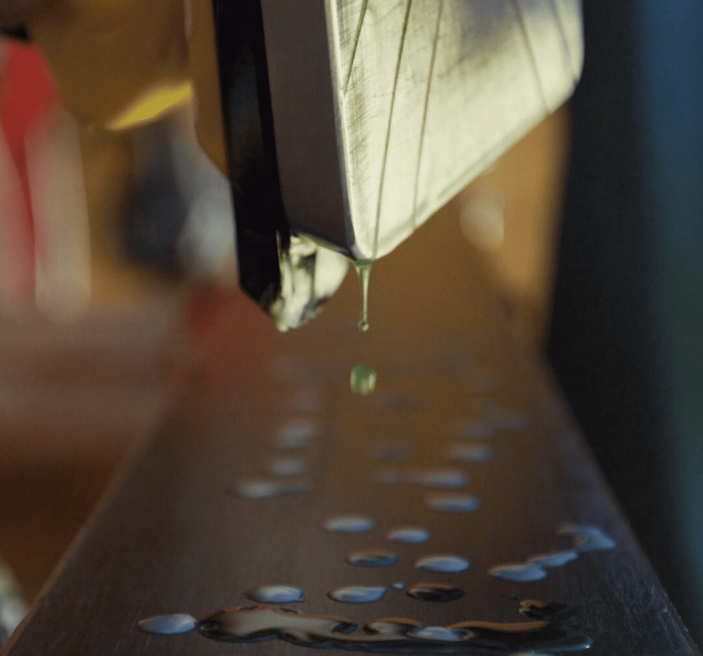 New Skis Come With “Factory Wax”… Is it Enough?