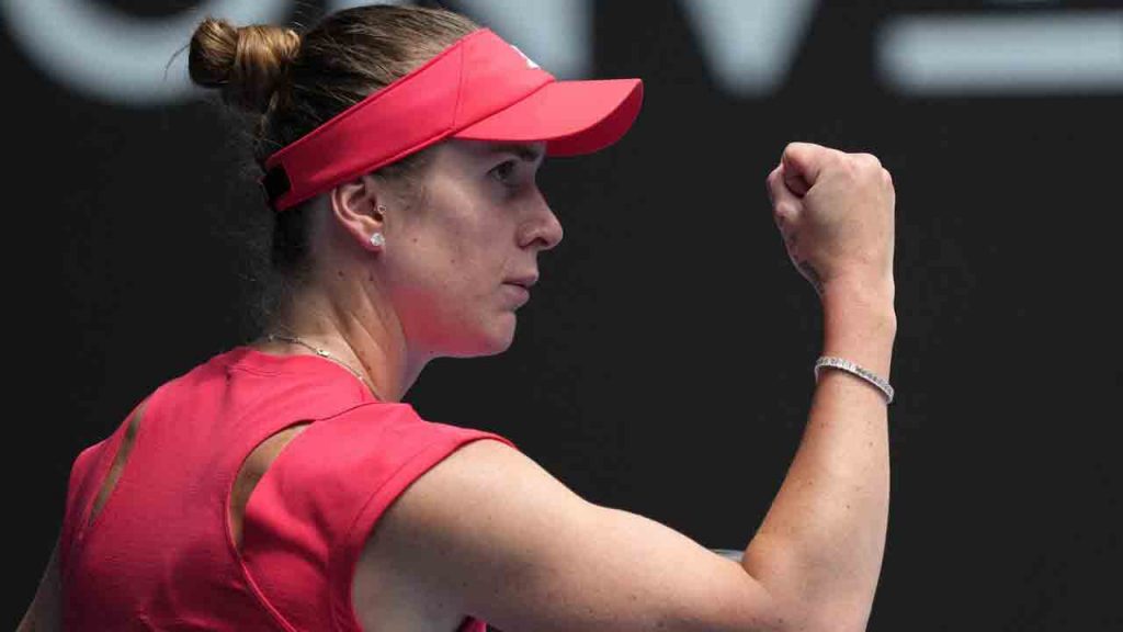 Former Dubai champion Svitolina routs Kalinskaya in first round