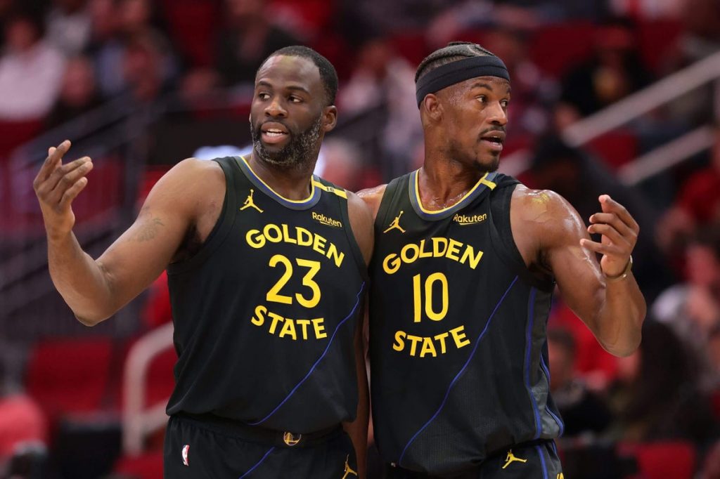 Draymond Green predicts Warriors will win NBA title this year, a message he's been spreading Draymond Green predicts Warriors will win NBA title this year, a message he's been spreading