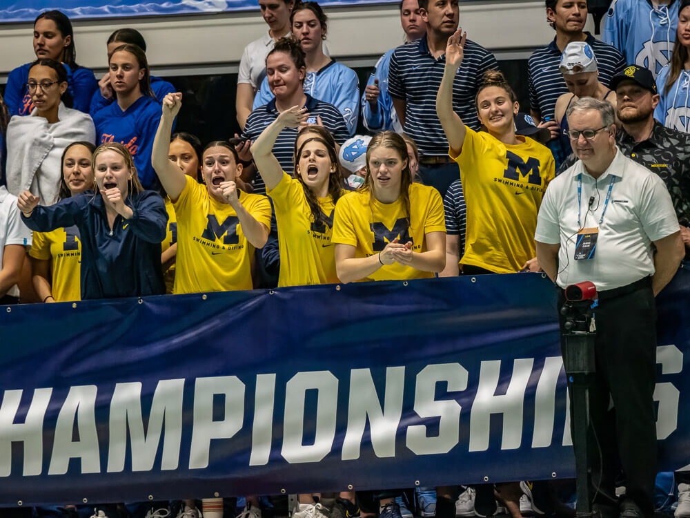 Big Ten Women Day 1: Michigan Sweeps Relays, Sets Meet Record in 800; Peplowski Leads off With Record