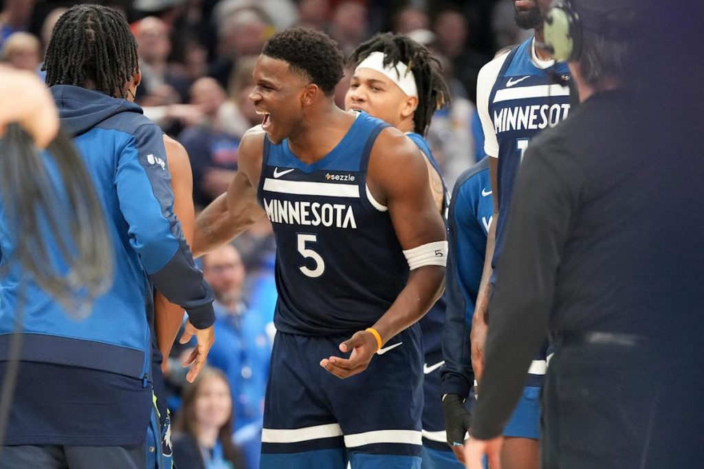 Timberwolves' Anthony Edwards stuffs Shai Gilgeous-Alexander to complete 24-point comeback, stun Thunder in OT