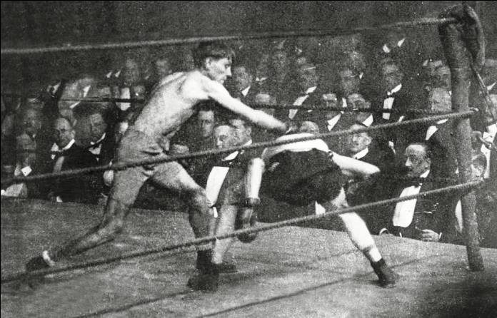 Fight City Legends: The Mighty Atom Fight City Legends: The Mighty Atom