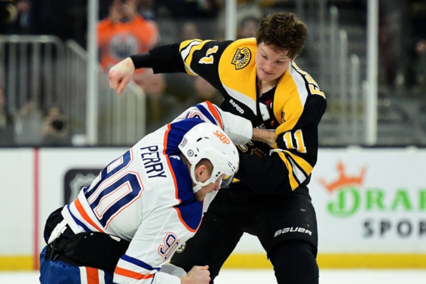 NHL Trade: Edmonton Oilers Acquire Trent Frederic From Boston