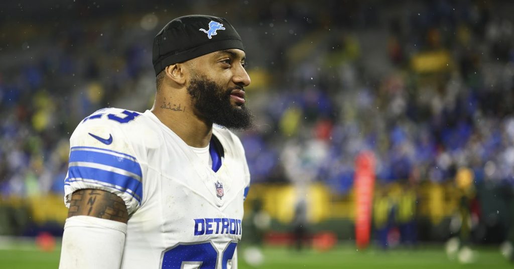 Detroit Lions opt not to use 2025 franchise tag on Carlton Davis