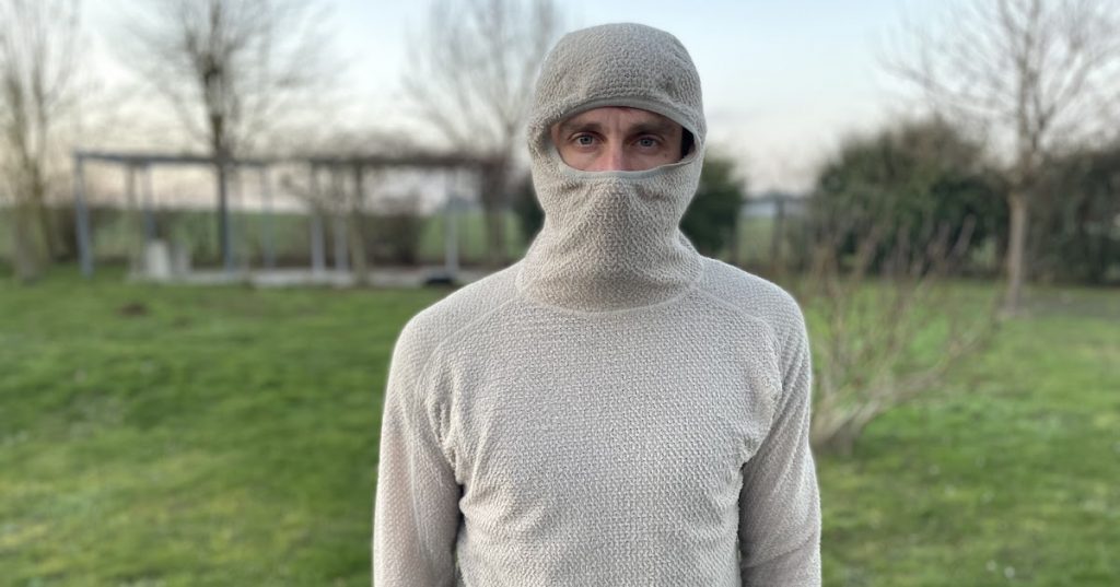 SATISFY Running Winter 2025 Apparel Reviews:  GhostFleece AD Hoodie and Gloves, & CoffeeThermal 8" Shorts