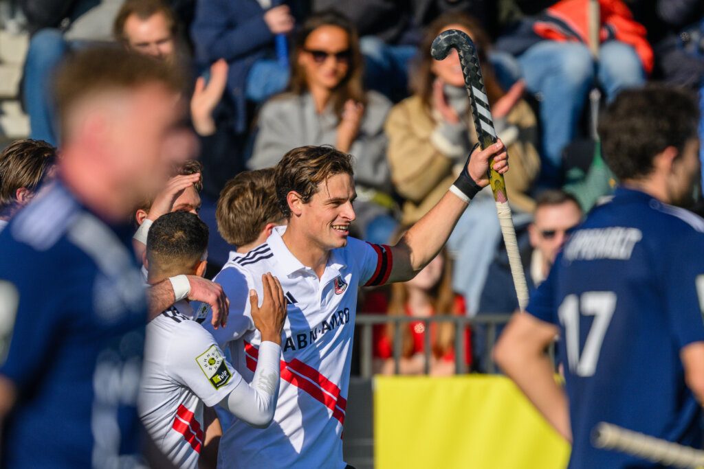 Netherlands: Burkhardt altijd op de goede plek: ‘De Inzaghi van Amsterdam’ Netherlands: Burkhardt altijd op de goede plek: ‘De Inzaghi van Amsterdam’