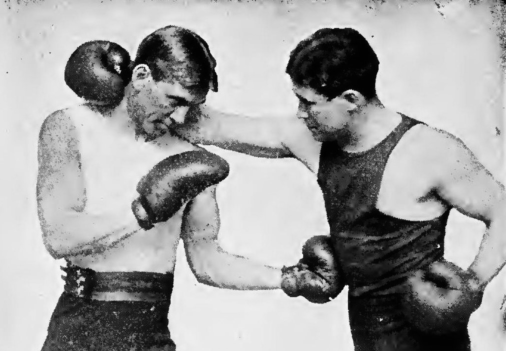 Top 12 All-Time Greatest Body Punchers Top 12 All-Time Greatest Body Punchers