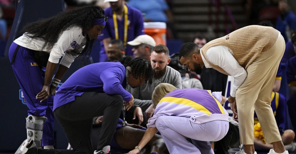 Kim Mulkey questions the purpose of conference tournaments as LSU stars deal with injuries