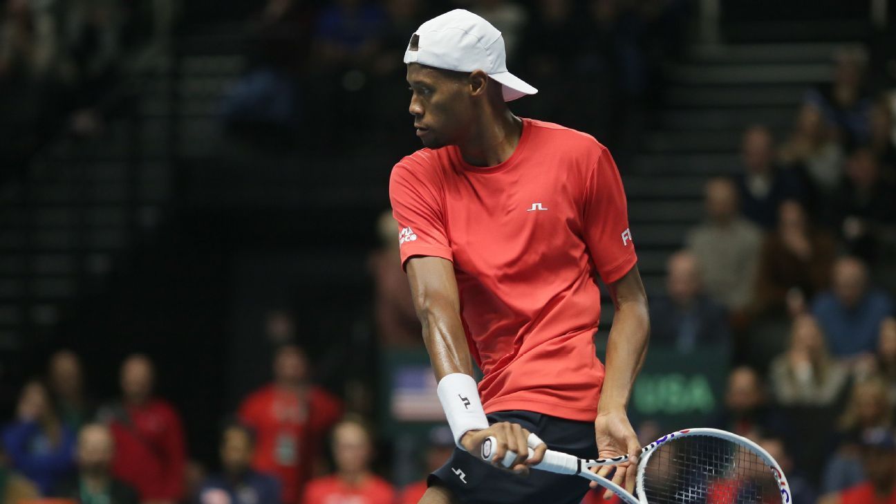 Injury fill-in Eubanks wins as U.S. takes 2-0 lead