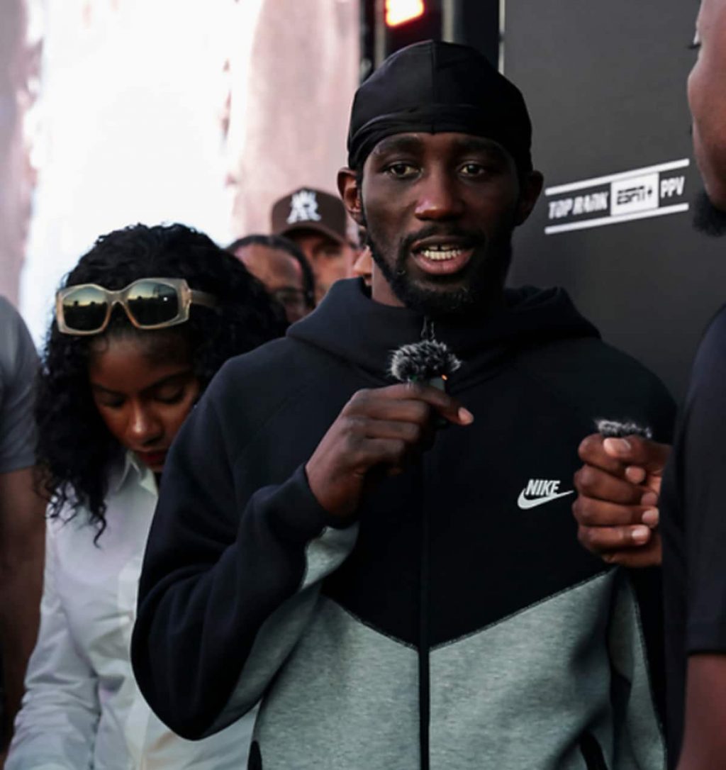 Terence Crawford’s ‘Top Three All-Time’ Claim: A Hilarious Fantasy Built on a Weak Resume and a Fading Canelo
