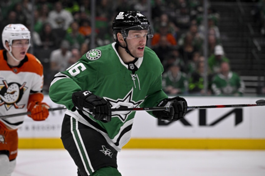 NHL Rumors: Toronto Maple Leafs, Philadelphia Flyers, Anaheim Ducks, and the Carolina Hurricanes