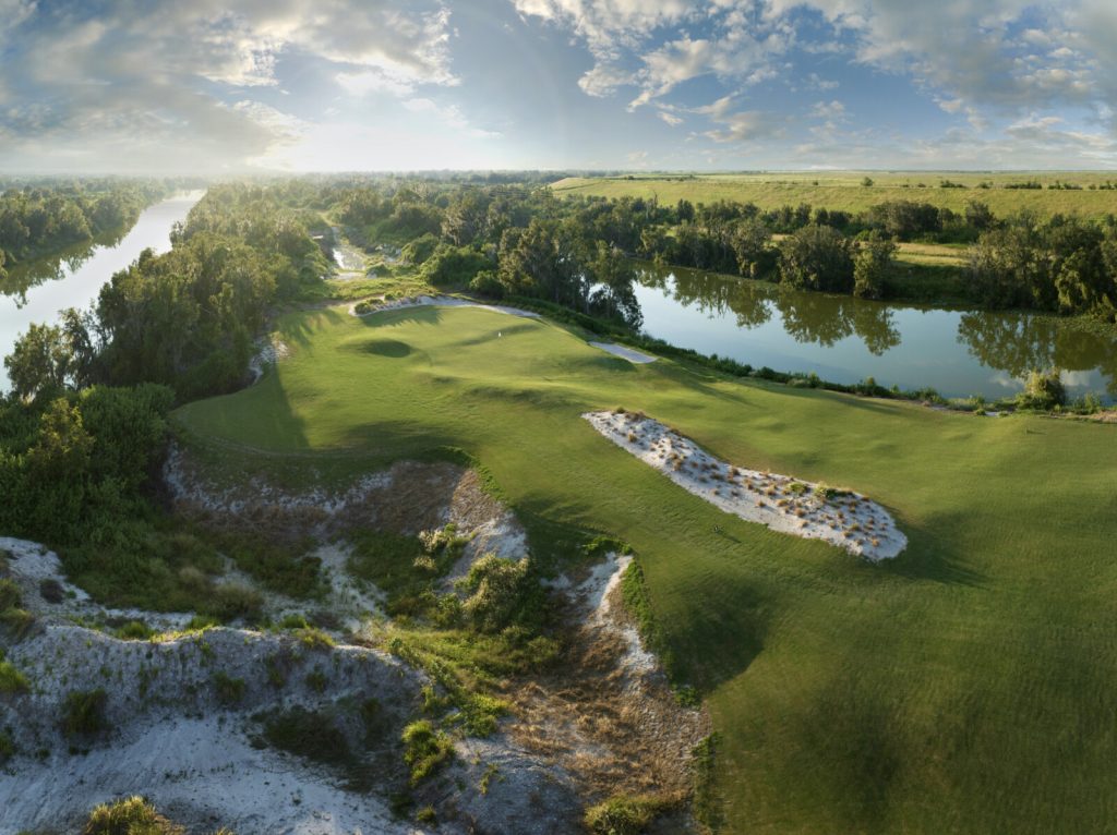 TRAVEL FEATURE: STREAMSONG RESORT, FLORIDA