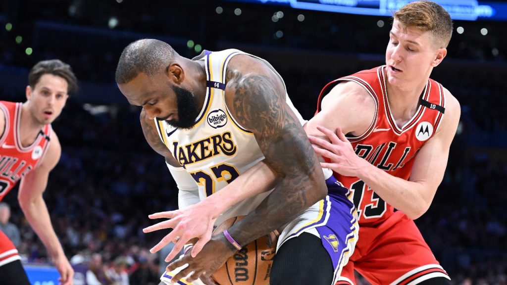 NBA Roundup: Lakers lose to Bulls in LeBron’s return to lineup NBA Roundup: Lakers lose to Bulls in LeBron’s return to lineup