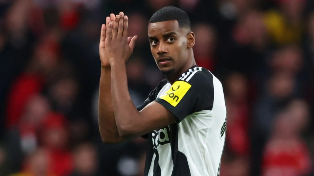 Transfer notebook: Liverpool plot stunning Alexander Isak move, Andre Onana open to Man United exit, Premier League duo want Chelsea forward Transfer notebook: Liverpool plot stunning Alexander Isak move, Andre Onana open to Man United exit, Premier League duo want Chelsea forward