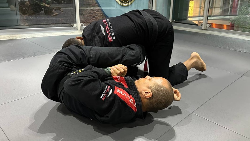 Attacks And Transitions From The Arm Saddle Position Attacks And Transitions From The Arm Saddle Position