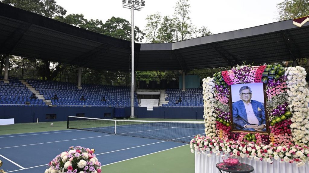 KSLTA stadium renamed after former Union Minister S.M. Krishna KSLTA stadium renamed after former Union Minister S.M. Krishna