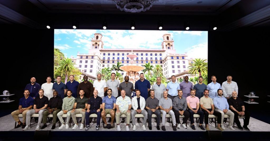 Every NFL coach’s real job based on their group photo Every NFL coach’s real job based on their group photo