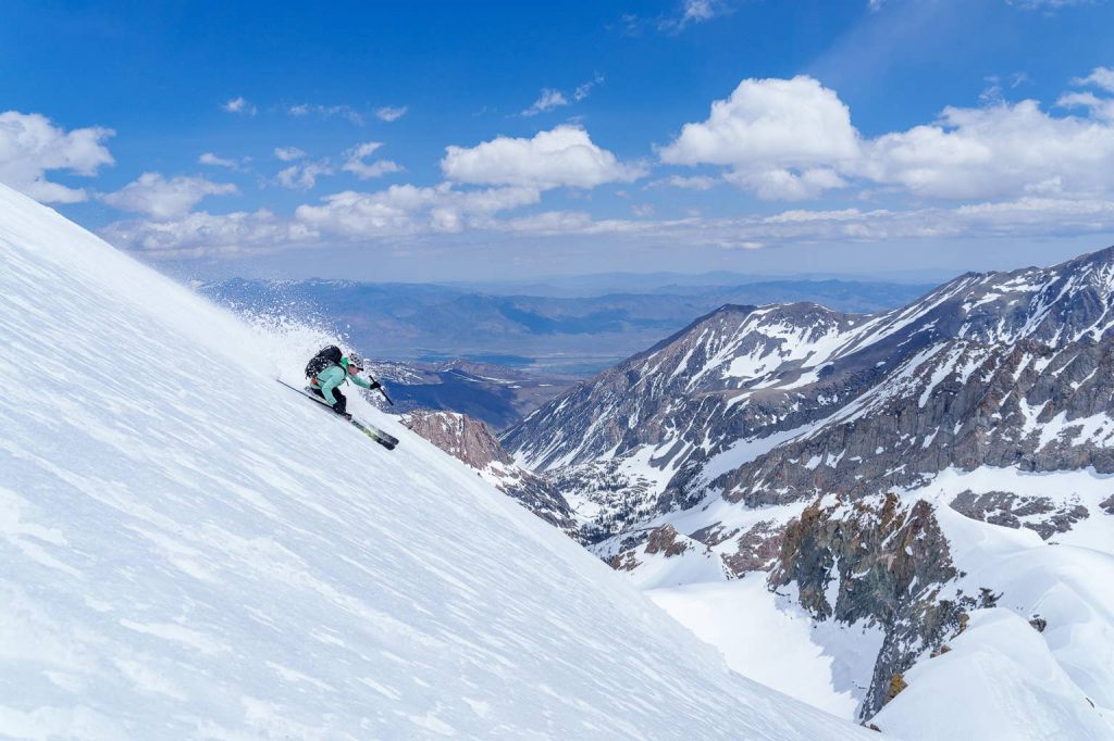 What To Wear Spring Skiing: The Ultimate Layering Guide What To Wear Spring Skiing: The Ultimate Layering Guide