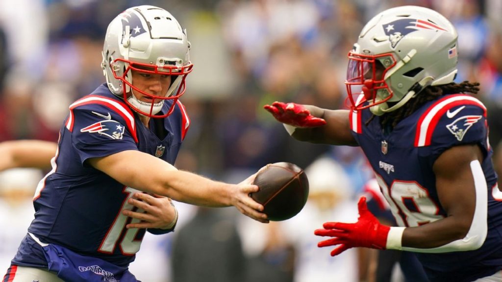 Are the Patriots in the market for a pass-catching running back at the NFL draft? Are the Patriots in the market for a pass-catching running back at the NFL draft?