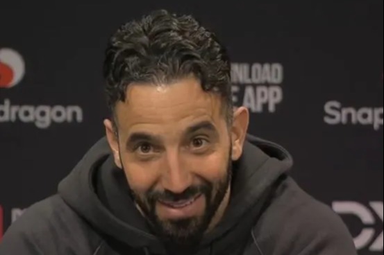 Ruben Amorim has journalists laughing as he hits back at Gary Neville’s analysis of Manchester derby Ruben Amorim has journalists laughing as he hits back at Gary Neville’s analysis of Manchester derby