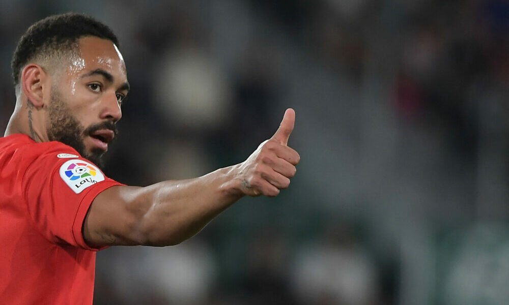 Man Utd steal march on Arsenal by opening talks to sign South American star Man Utd steal march on Arsenal by opening talks to sign South American star