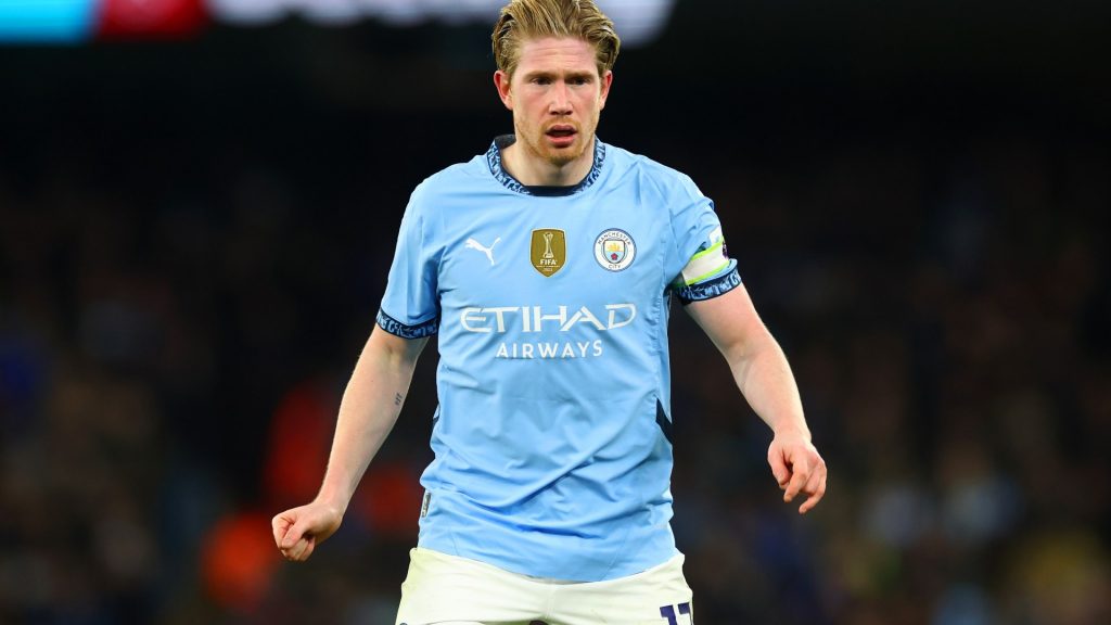 ‘He can do it all’ – Danny Murphy names surprise Premier League star as perfect Kevin De Bruyne replacement