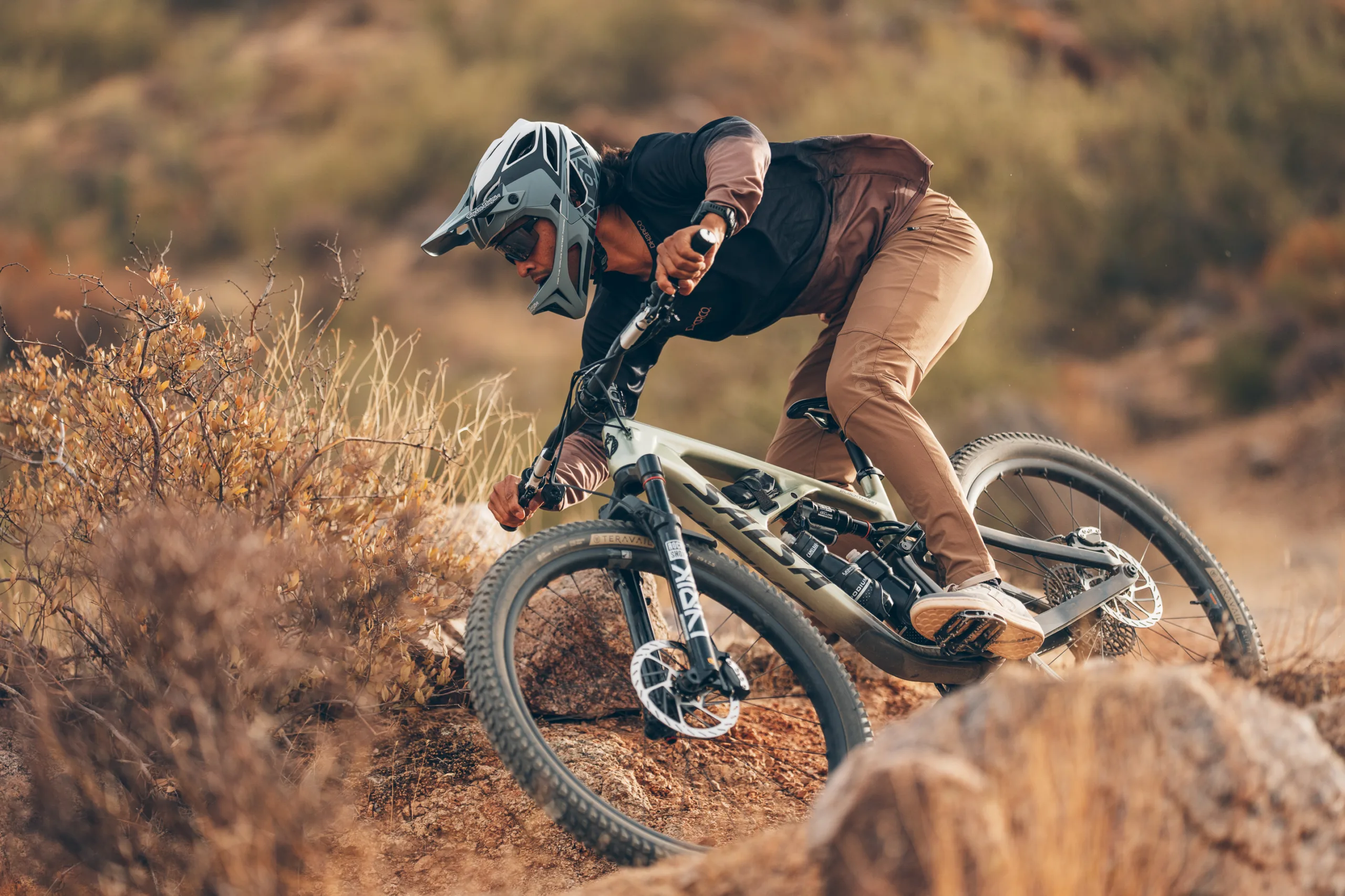 Salsa Unveils New MTB Lineup with Refreshed Spearfish, Blackthorn 125 & 145, Notch eMTB Salsa Unveils New MTB Lineup with Refreshed Spearfish, Blackthorn 125 & 145, Notch eMTB