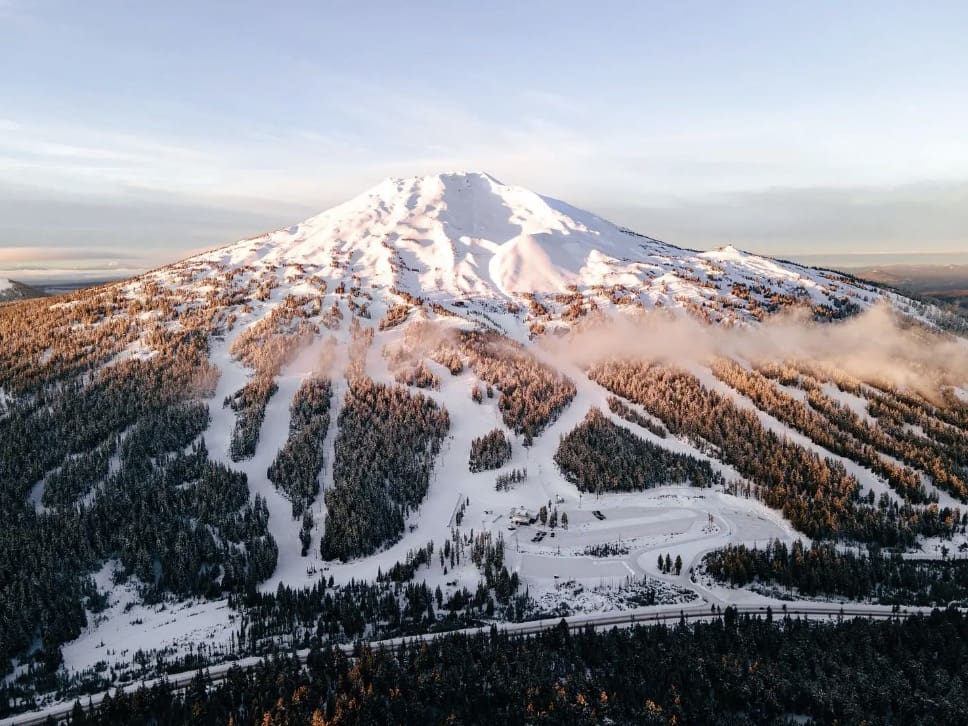 13-Year-Old Snowboarder Dies At Mt. Bachelor Ski Resort 13-Year-Old Snowboarder Dies At Mt. Bachelor Ski Resort