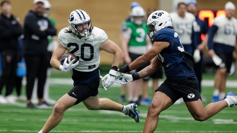 Jonny Harline happy to see BYU back in the game at tight end Jonny Harline happy to see BYU back in the game at tight end