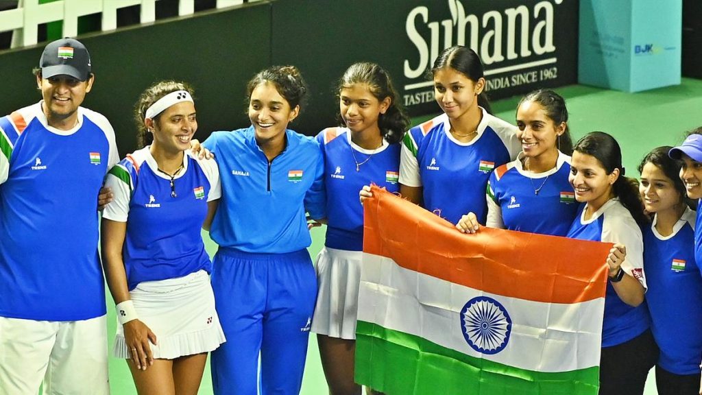 India qualifies for World Group play-off with New Zealand India qualifies for World Group play-off with New Zealand