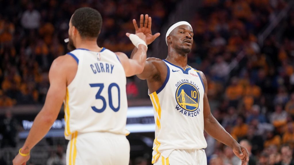 Playoff Jimmy Butler scores 38, Stephen Curry adds 37, Warriors beat Grizzlies to grab No. 7 seed