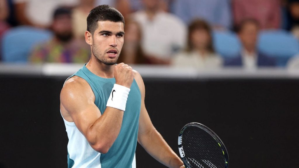 Alcaraz advances to Barcelona semis, Ruud falls Alcaraz advances to Barcelona semis, Ruud falls