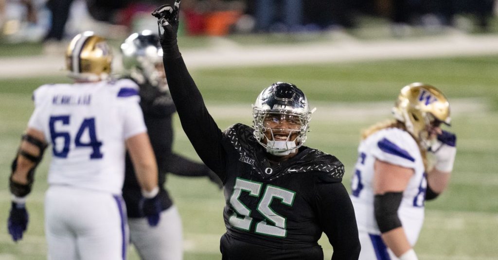 2025 NFL Mock Draft: Buffalo Bills draft defensive lineman