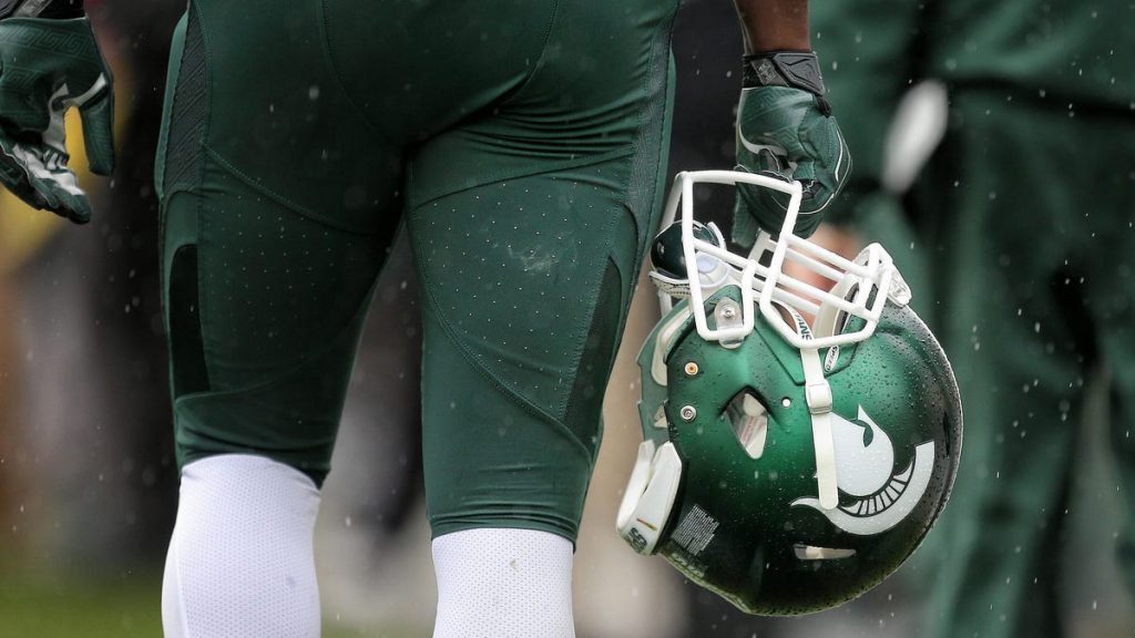 Michigan State football offers 3-star DL prospect from Toledo Michigan State football offers 3-star DL prospect from Toledo
