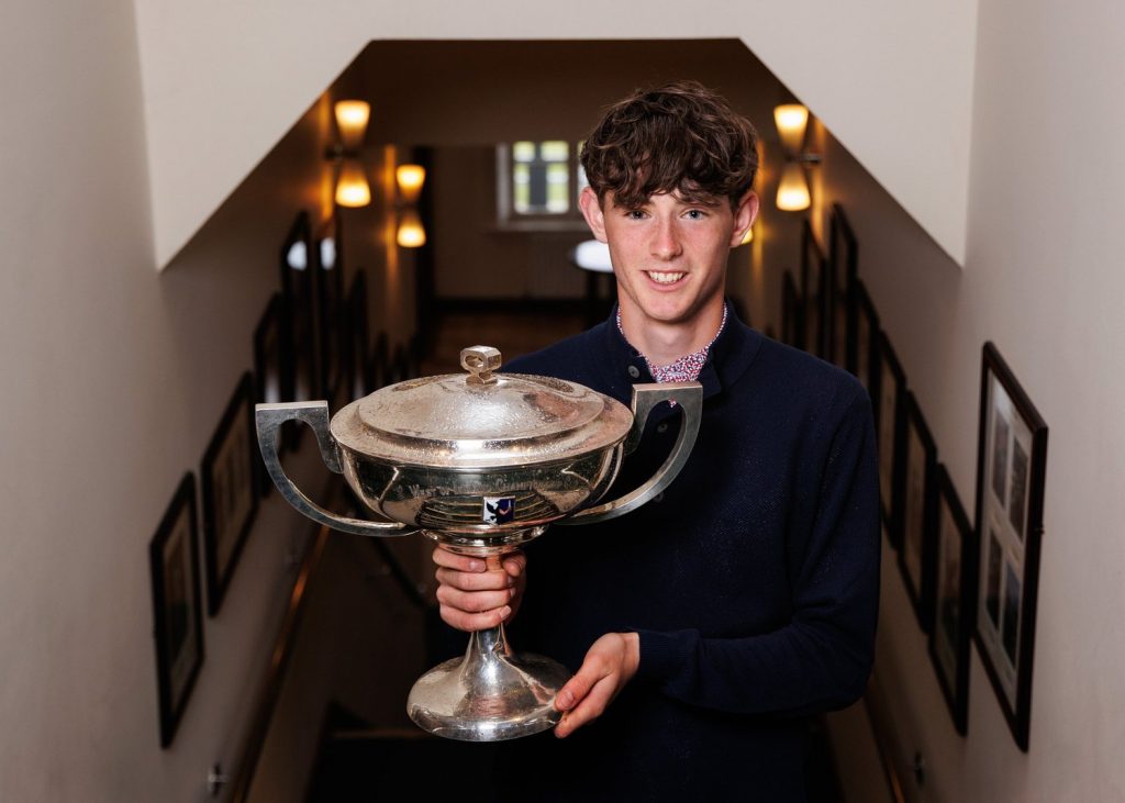 Schoolboy Holmes proves the master in West of Ireland triumph Schoolboy Holmes proves the master in West of Ireland triumph