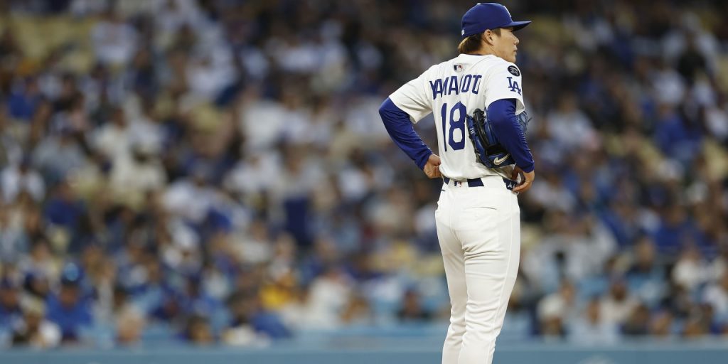 Yamamoto flashes 'elite' stuff but Dodgers can't solve Skenes
