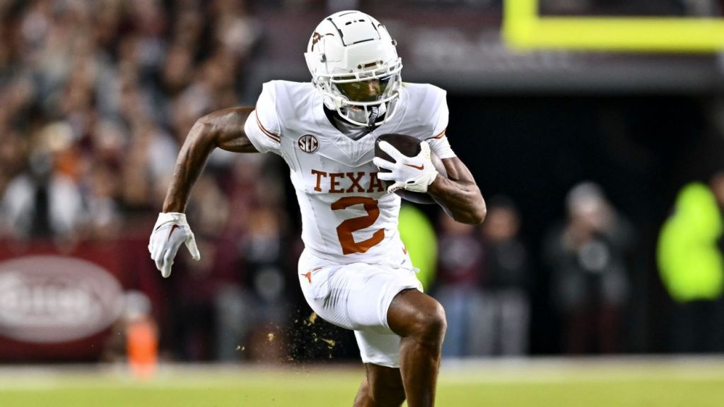 After playoff loss to Eagles, Packers' drafted to turn Jordan Love, offense loose
