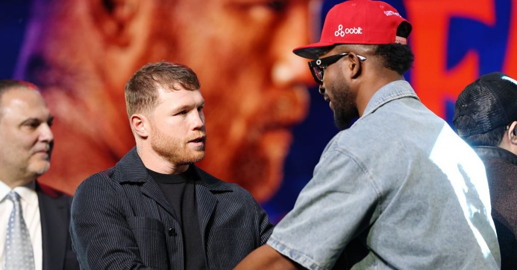 Boxing streaming and TV schedule for April 29-May 4