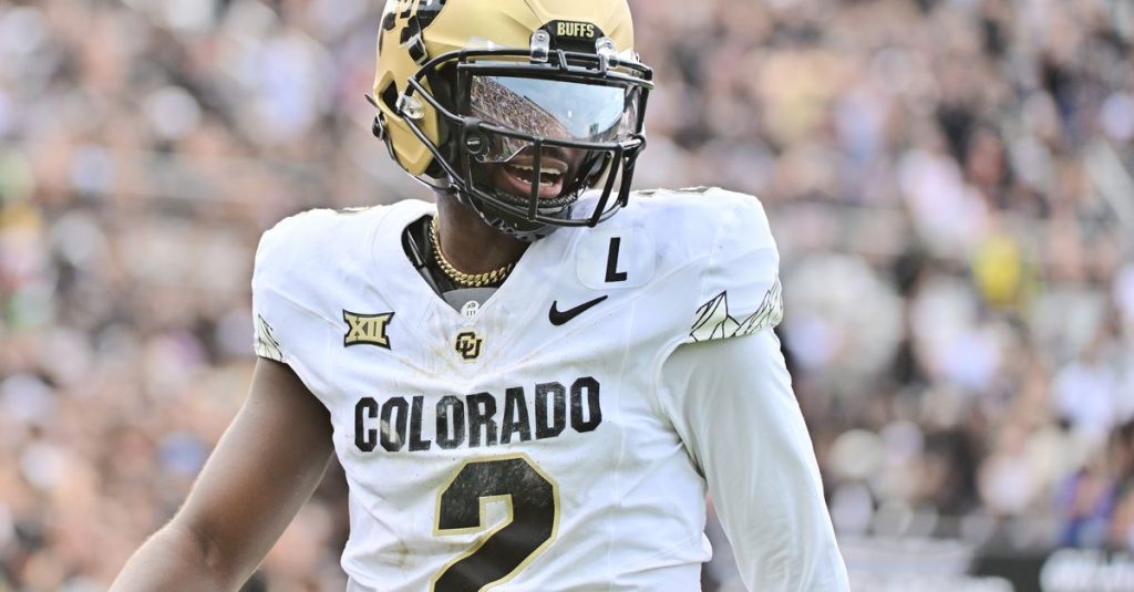 Could Travis Hunter win both Offensive and Defensive Rookie of the Year honors?