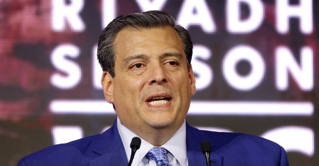 ‘There’s no routine win’: WBC president talks Canelo vs Scull