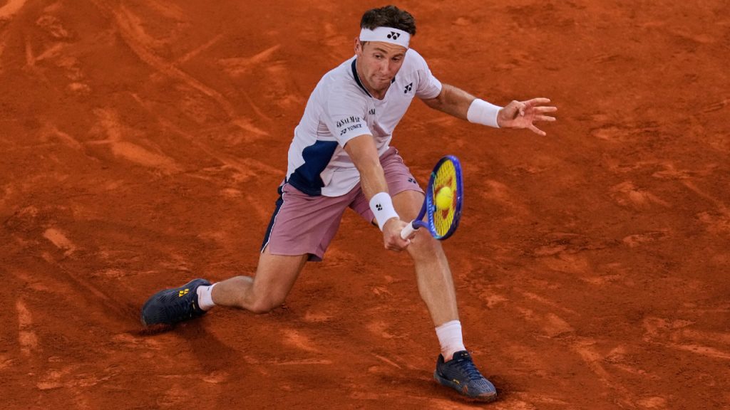 Ruud beats Cerundolo in straight sets to reach Madrid Open final against Draper