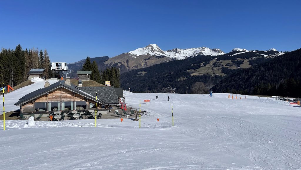 Ski Club Reps Return to Morzine